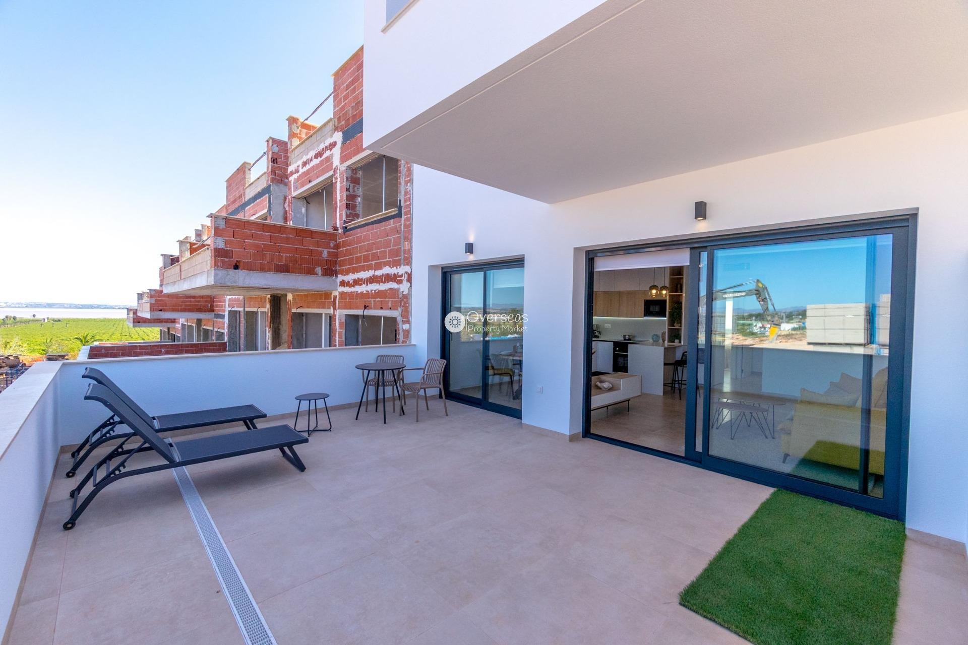 Obra nueva - Top Floor Bungalow -
Torrevieja
