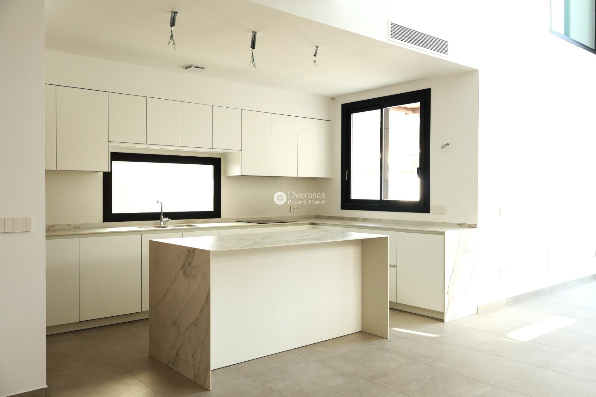 Obra nueva - Villa -
Alfas del Pi