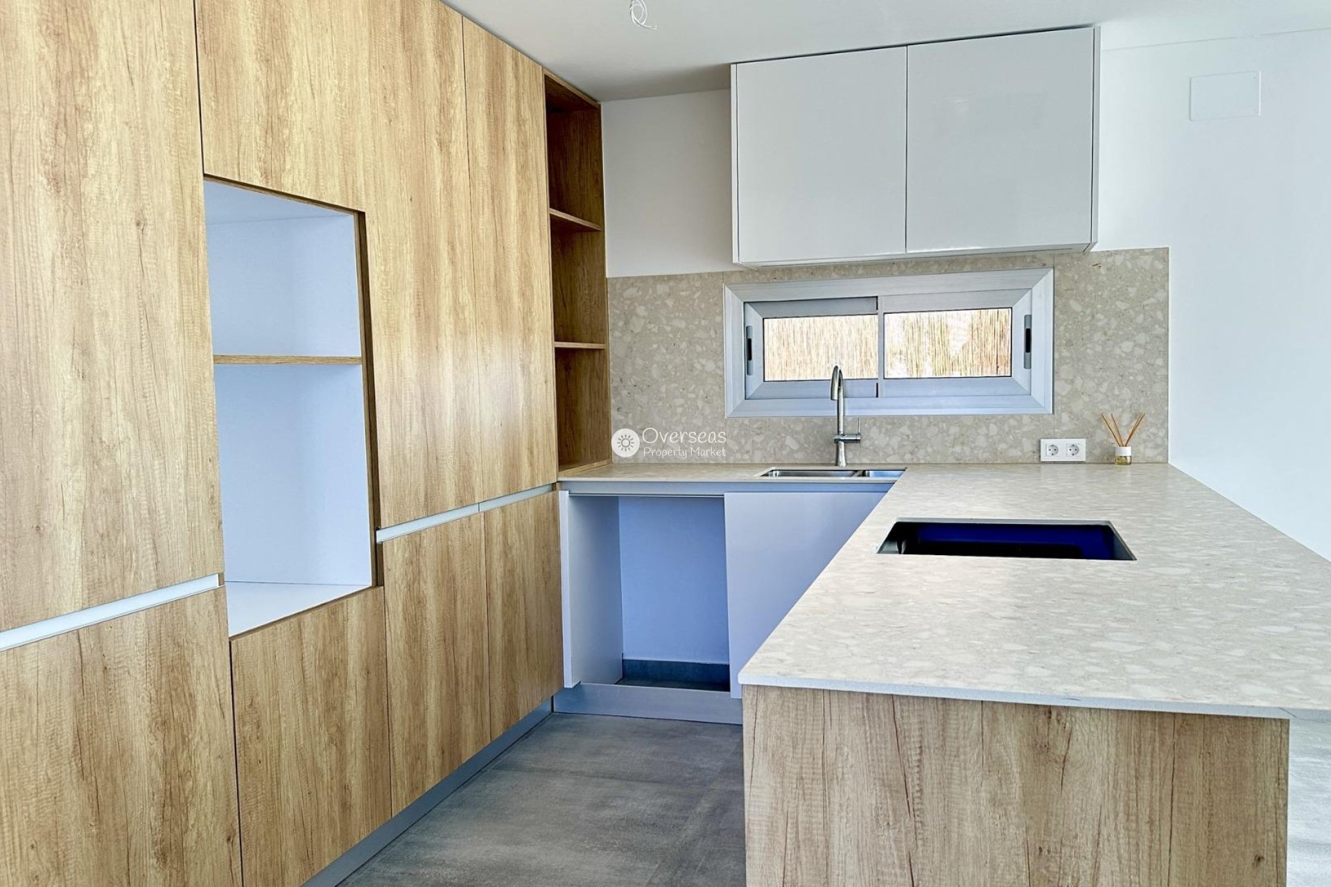 Obra nueva - Villa -
Algorfa