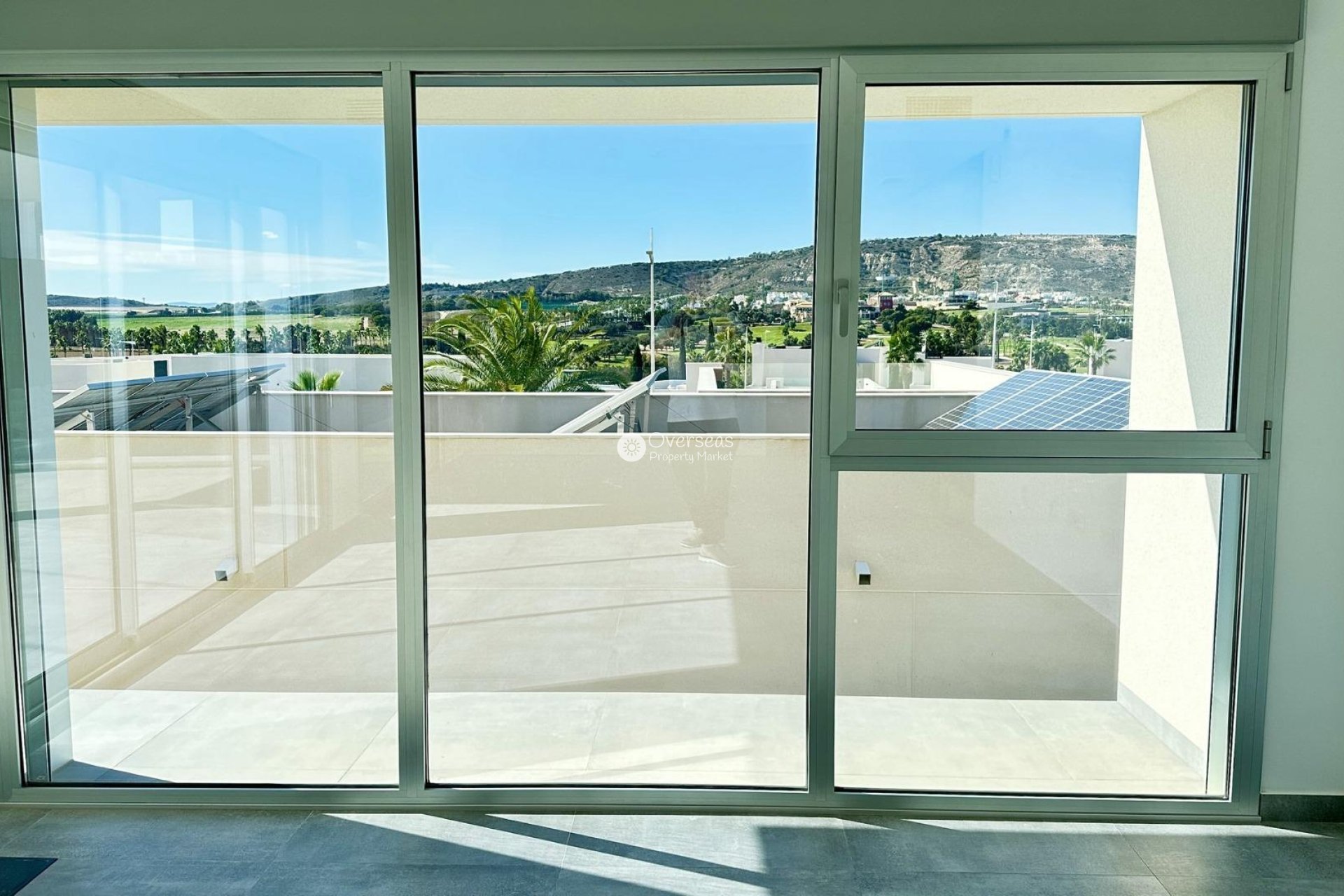 Obra nueva - Villa -
Algorfa