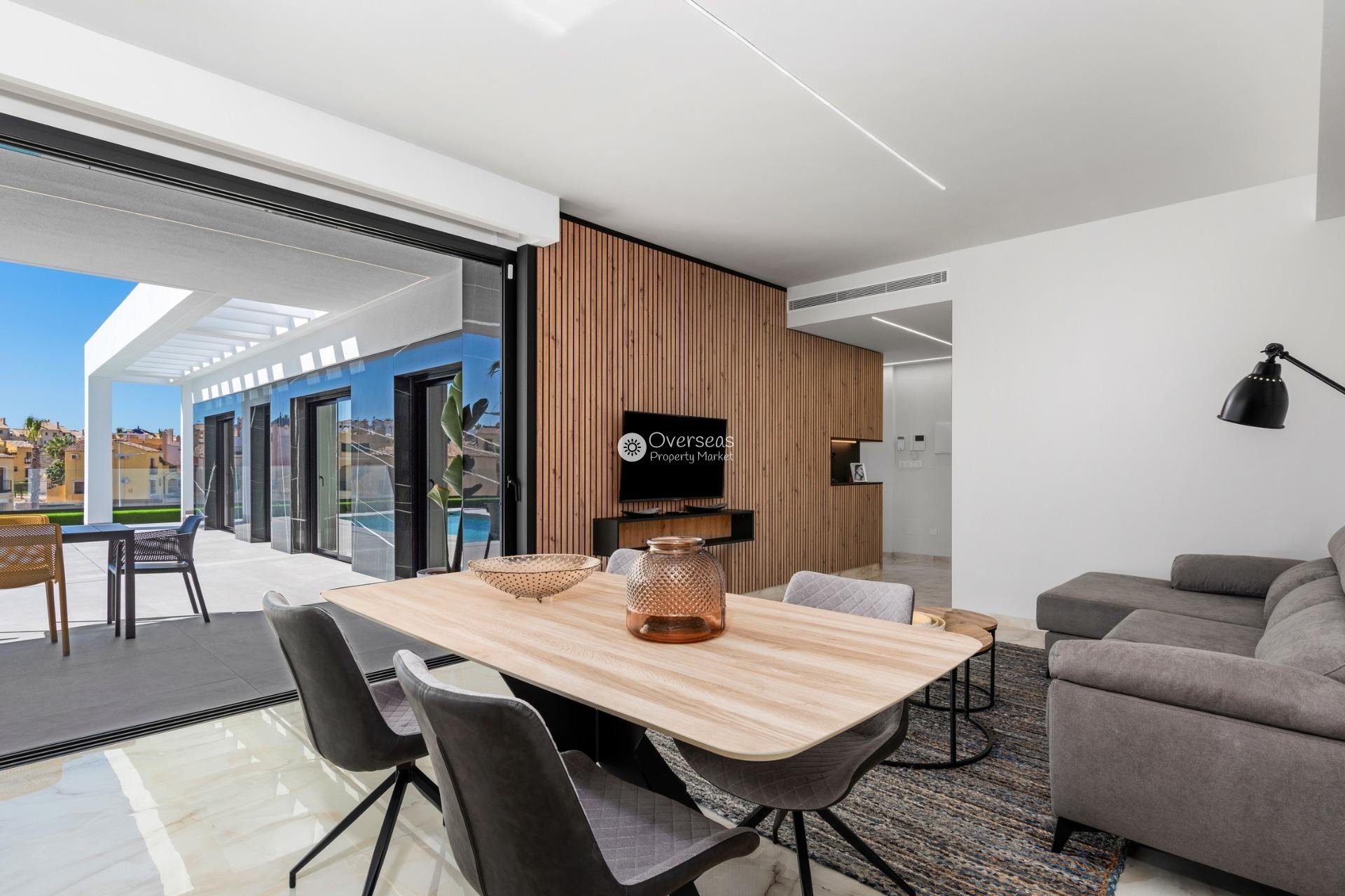 Obra nueva - Villa -
Algorfa