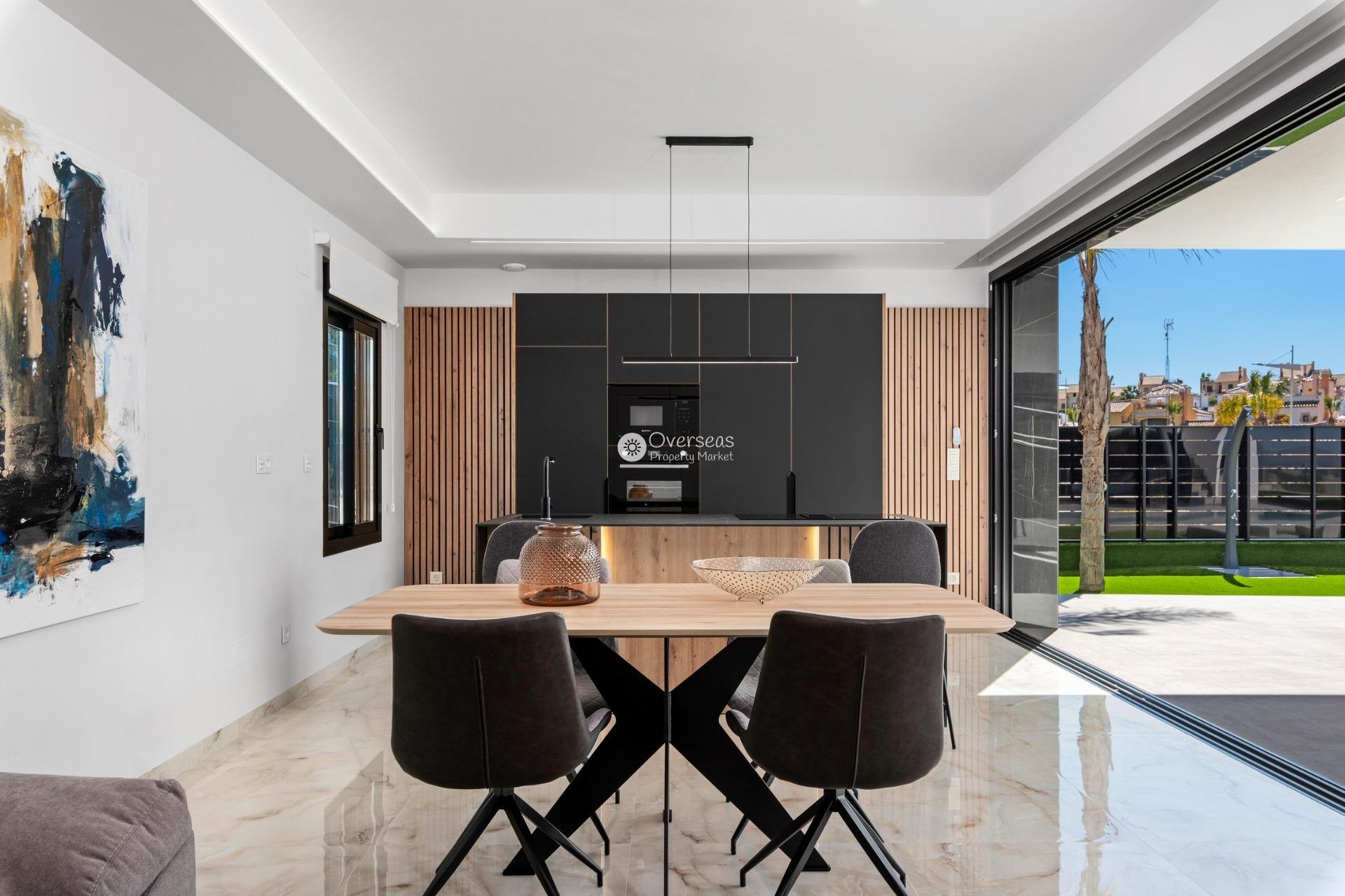 Obra nueva - Villa -
Algorfa