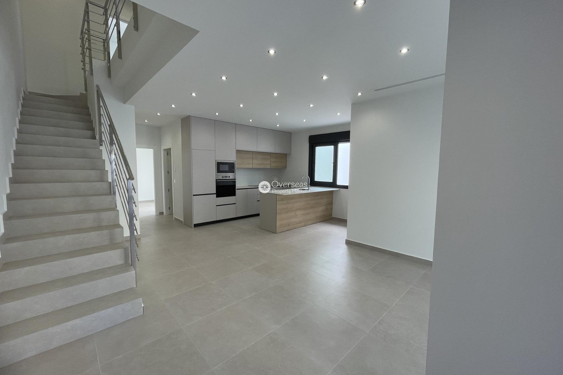 Obra nueva - Villa -
Almoradi