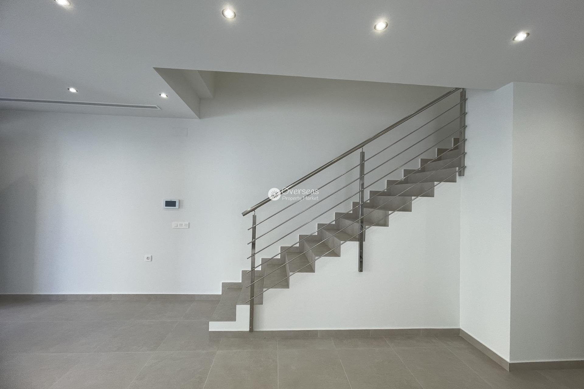 Obra nueva - Villa -
Almoradi