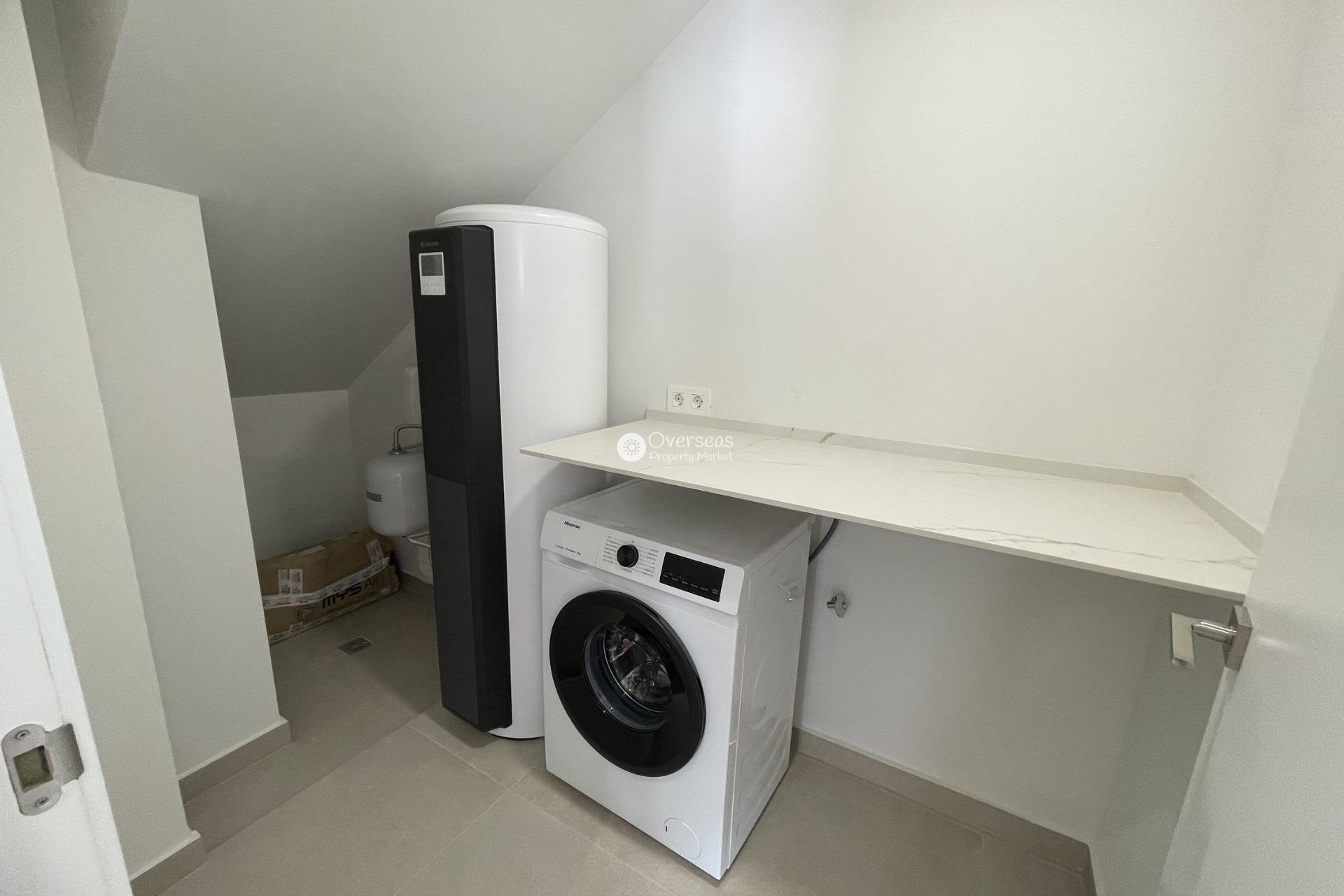 Obra nueva - Villa -
Almoradi