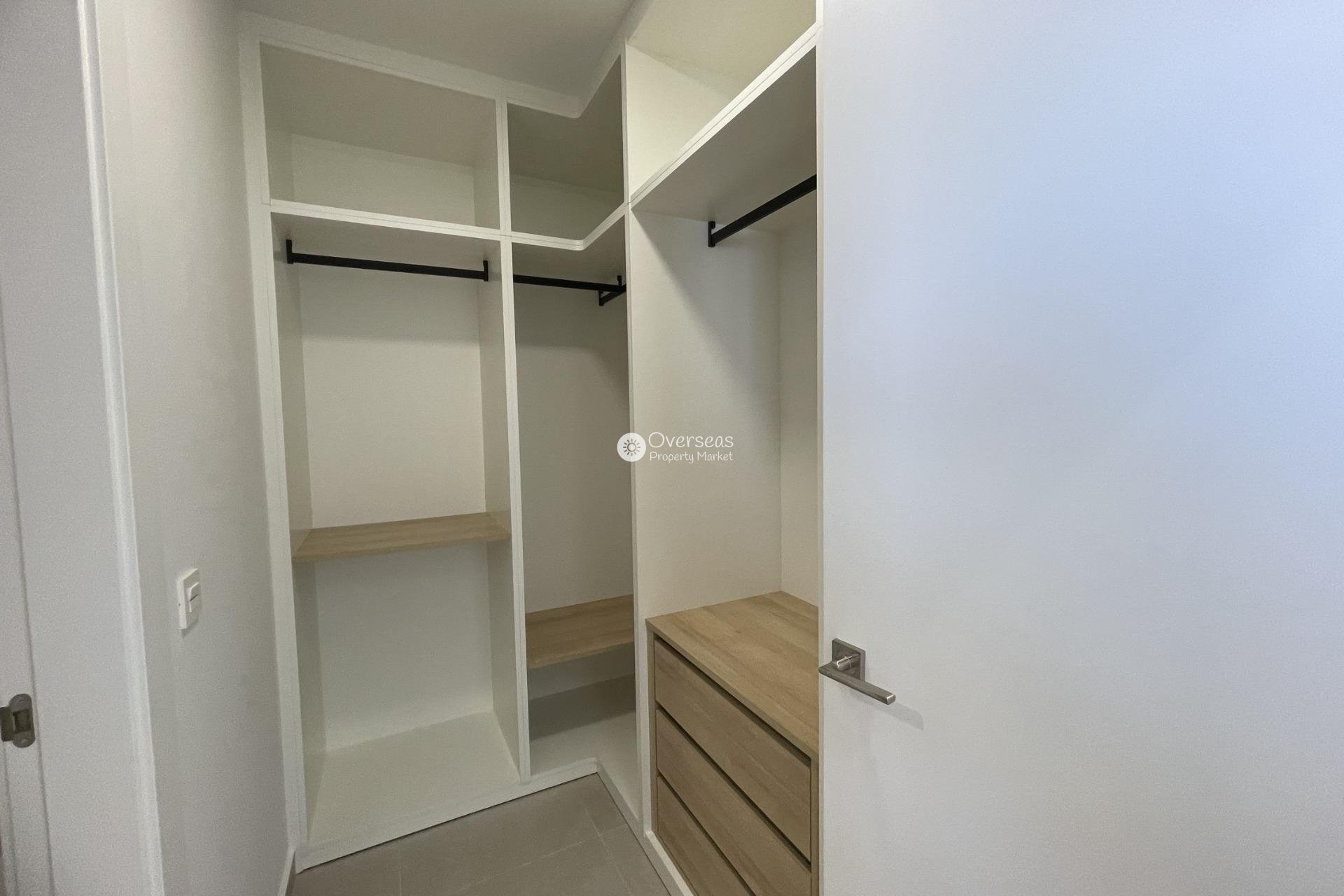 Obra nueva - Villa -
Almoradi