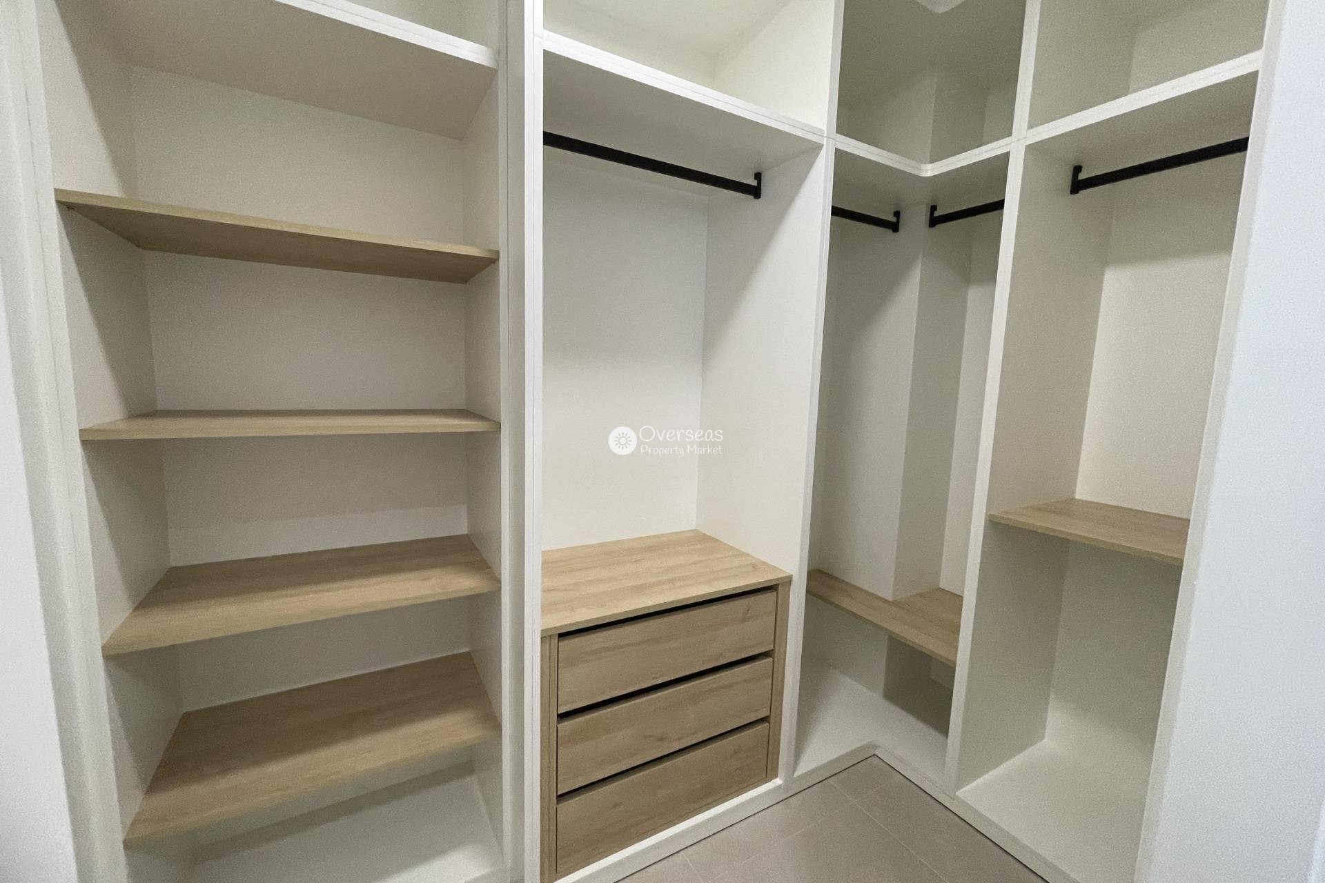 Obra nueva - Villa -
Almoradi