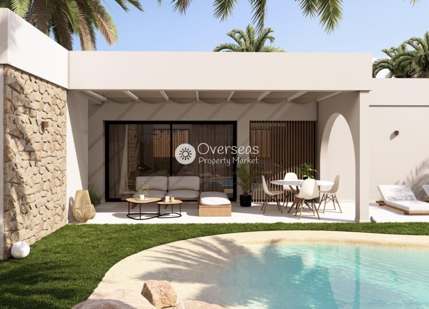 Obra nueva - Villa -
Baños y Mendigo