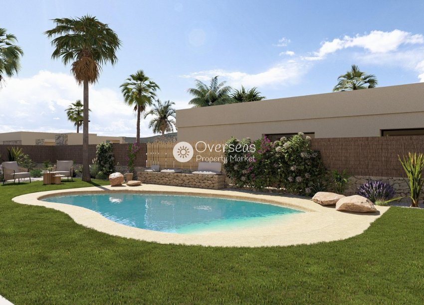 Obra nueva - Villa -
Baños y Mendigo