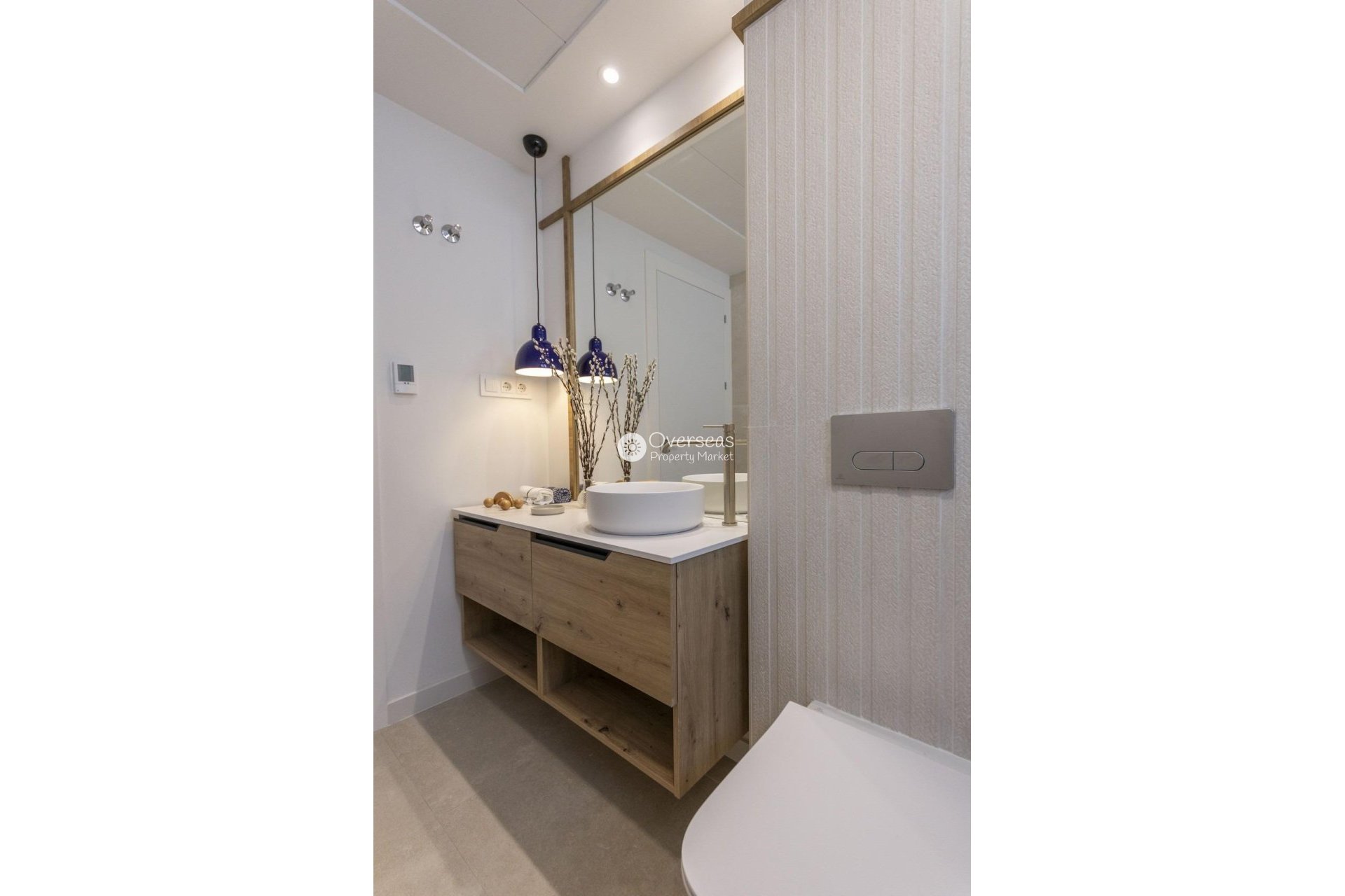 Obra nueva - Villa -
Baños y Mendigo