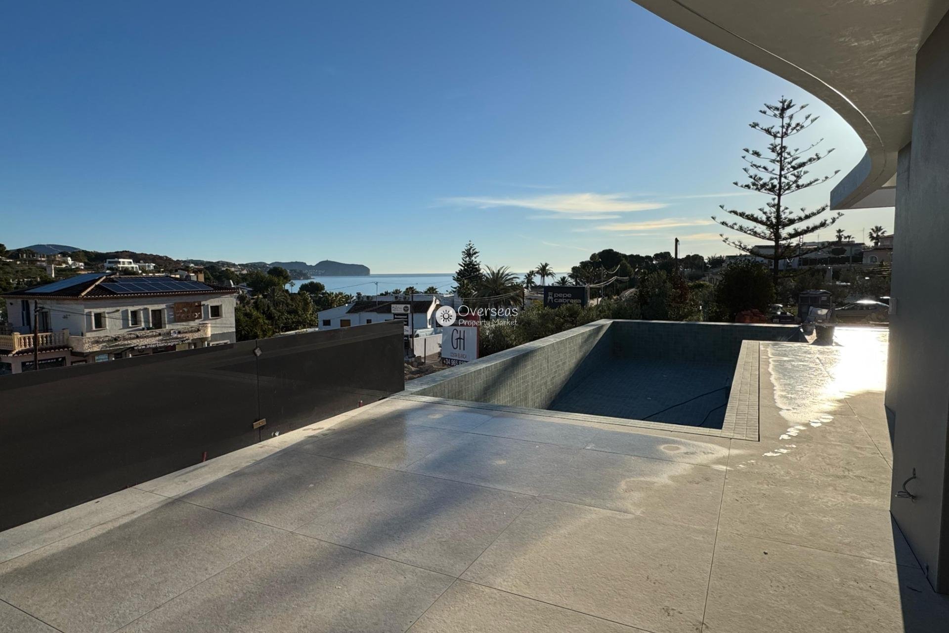 Obra nueva - Villa -
Benissa