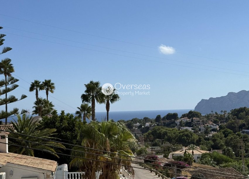 Obra nueva - Villa -
Benissa