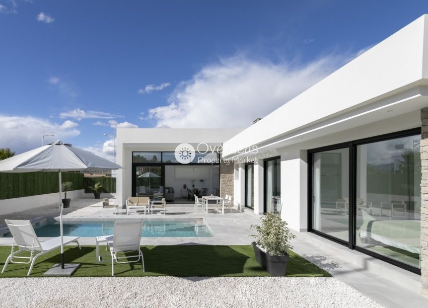 Obra nueva - Villa -
Calasparra