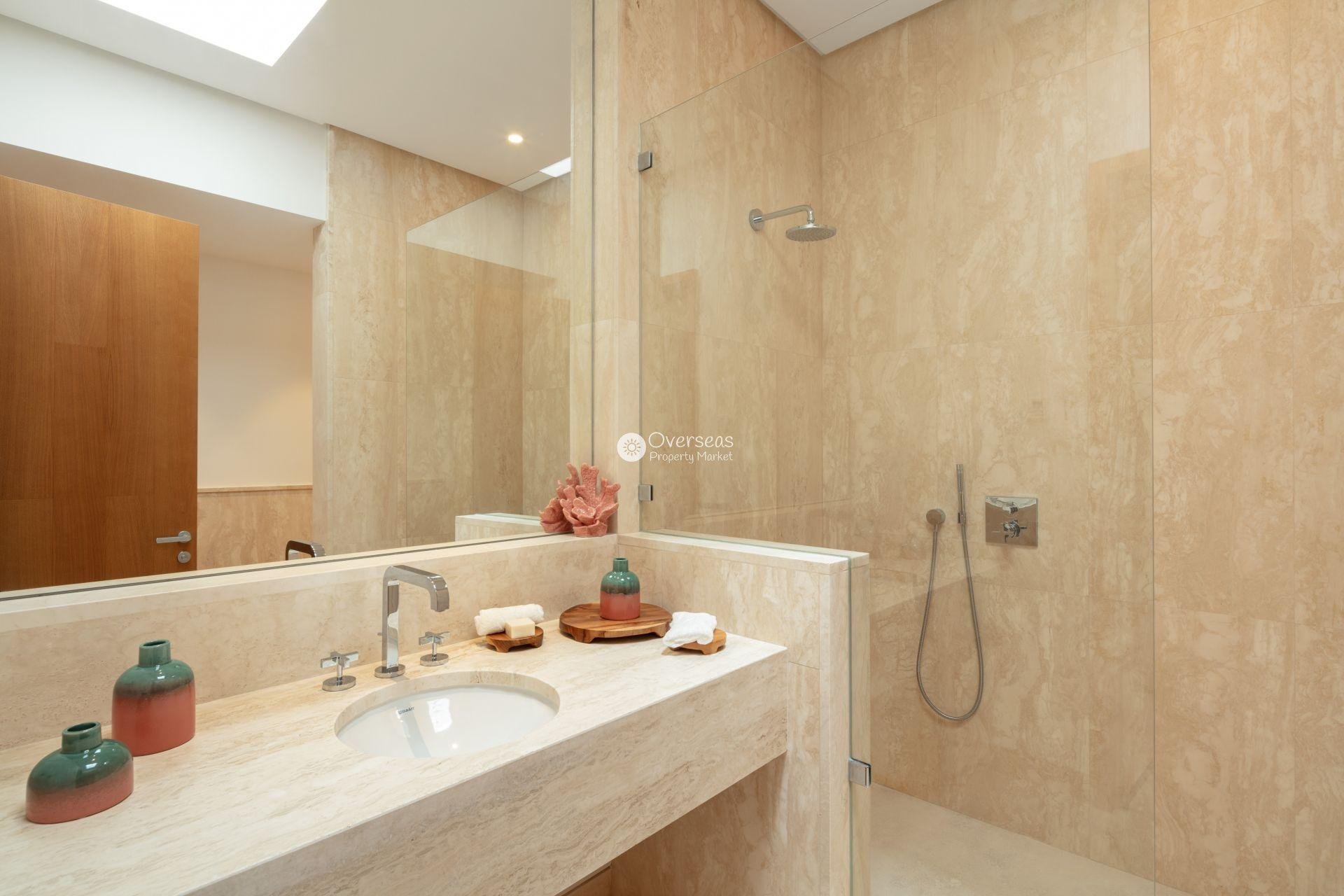 Obra nueva - Villa -
Casares