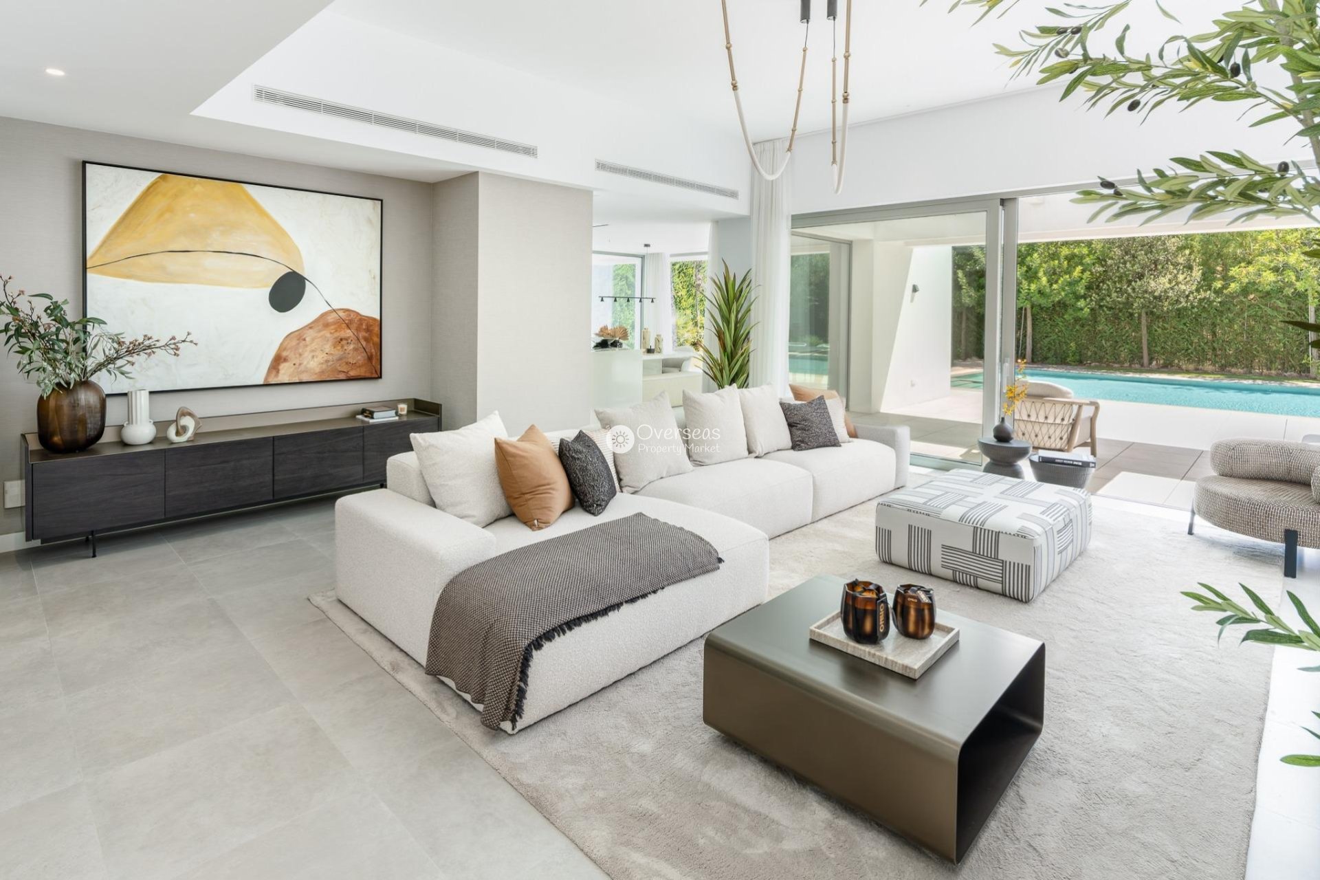 Obra nueva - Villa -
Estepona