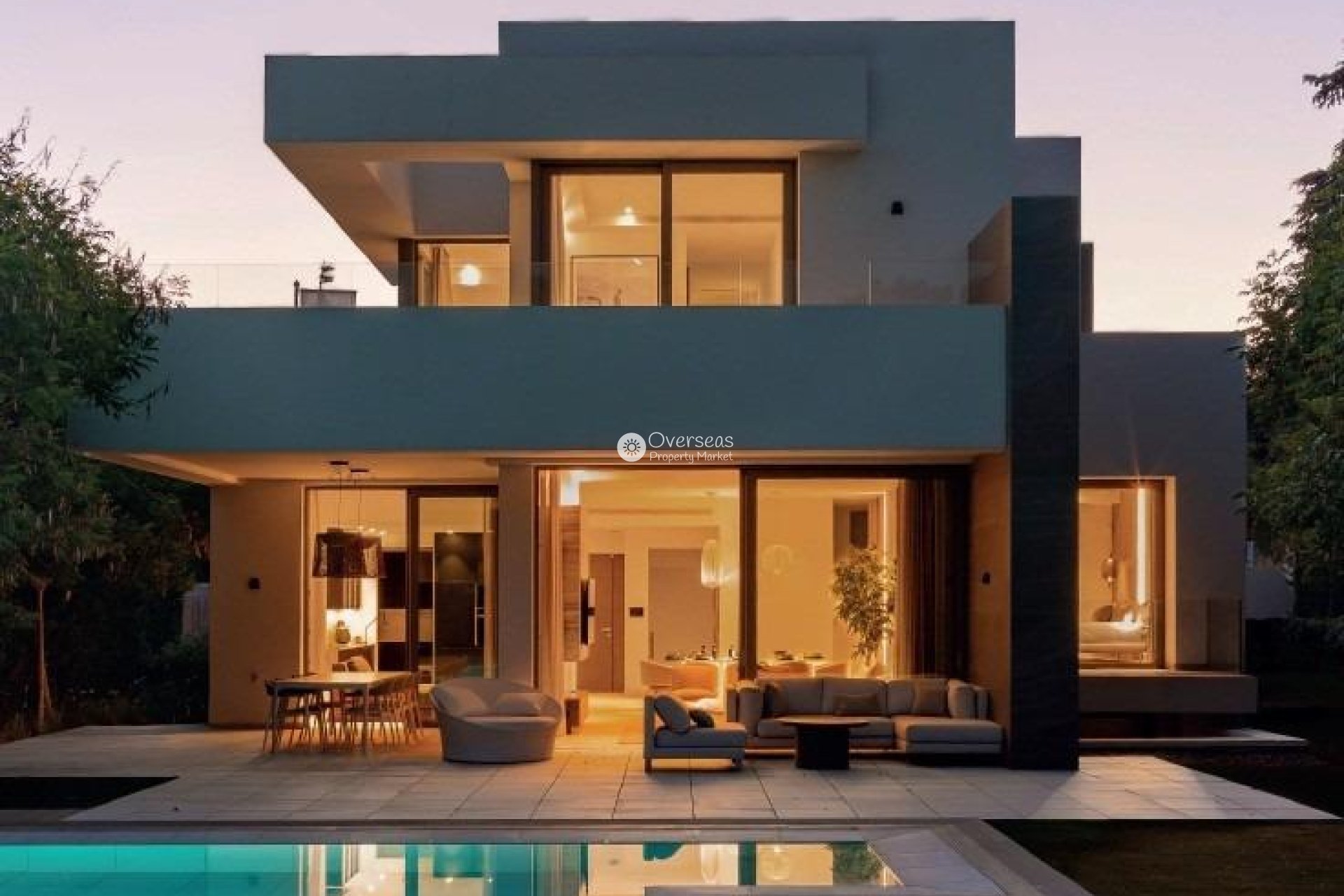 Obra nueva - Villa -
Estepona