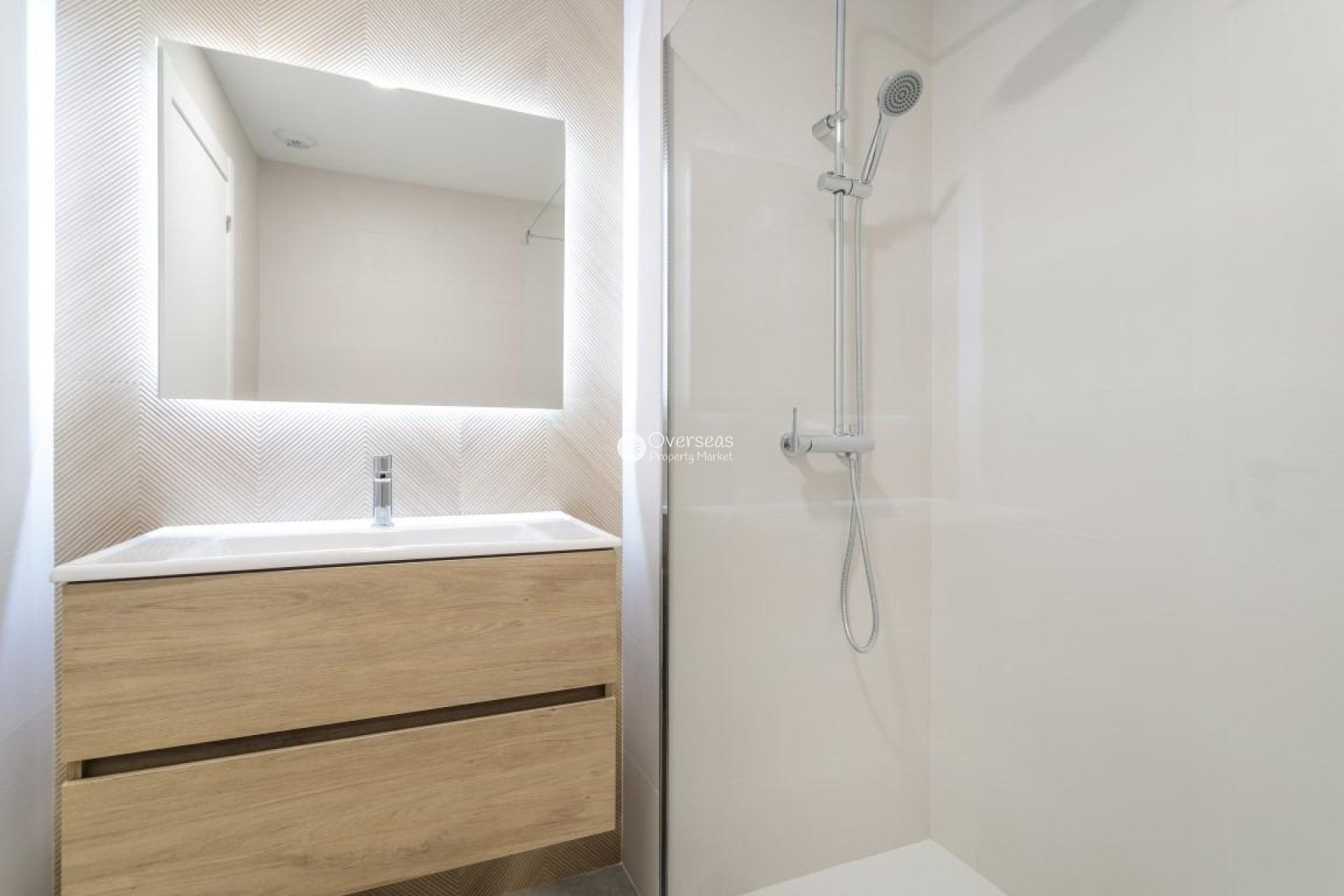 Obra nueva - Villa -
Finestrat