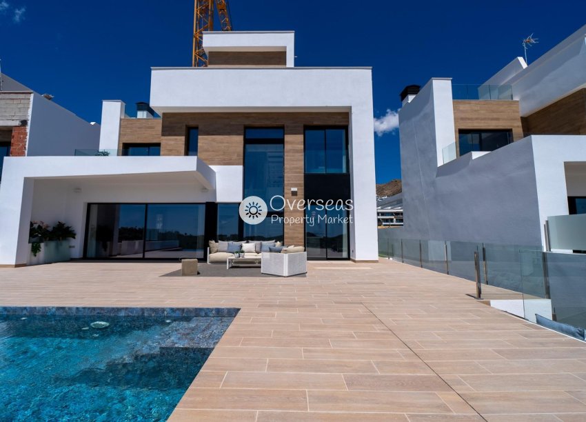 Obra nueva - Villa -
Finestrat