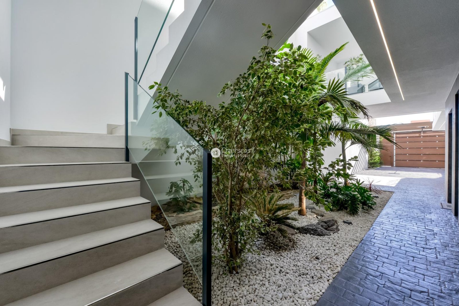 Obra nueva - Villa -
Finestrat