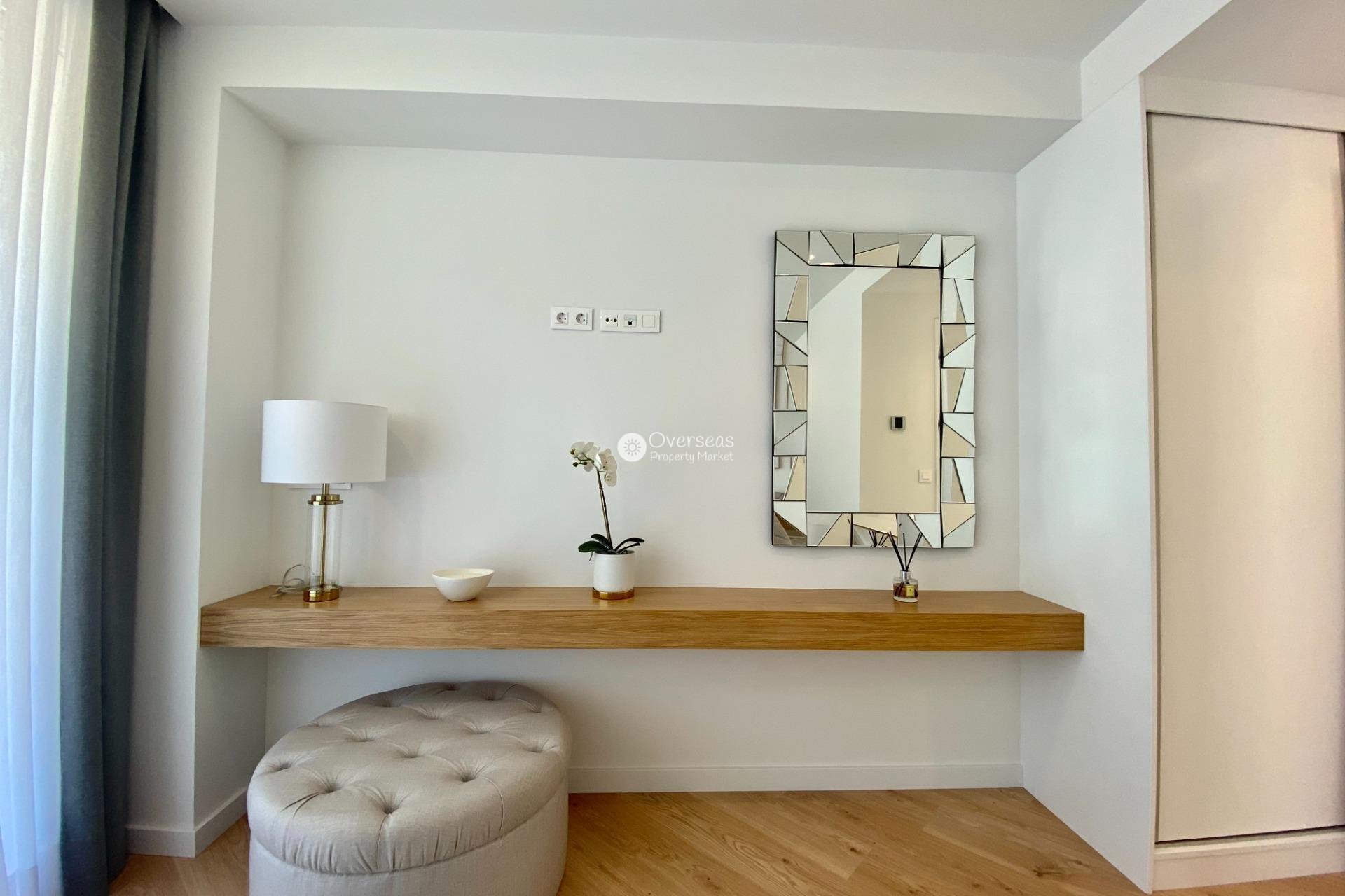 Obra nueva - Villa -
Finestrat