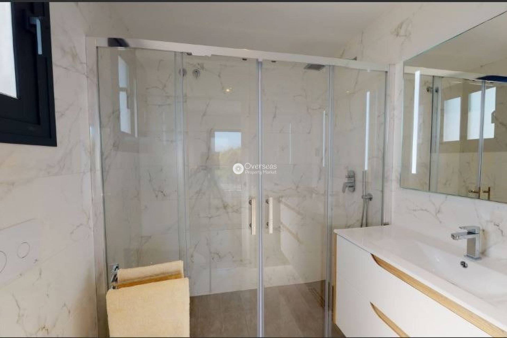 Obra nueva - Villa -
la Nucia