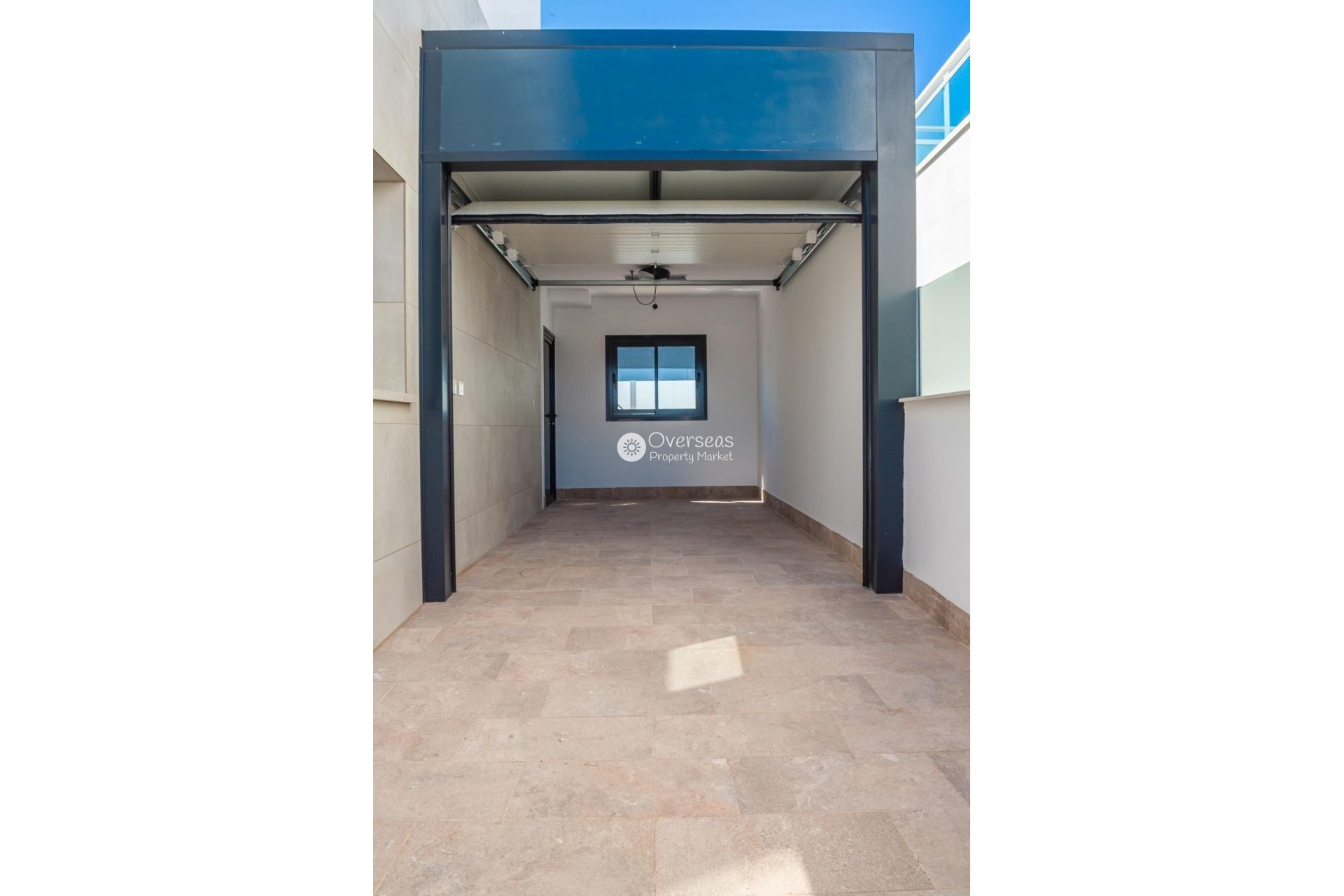 Obra nueva - Villa -
Los Alcazares