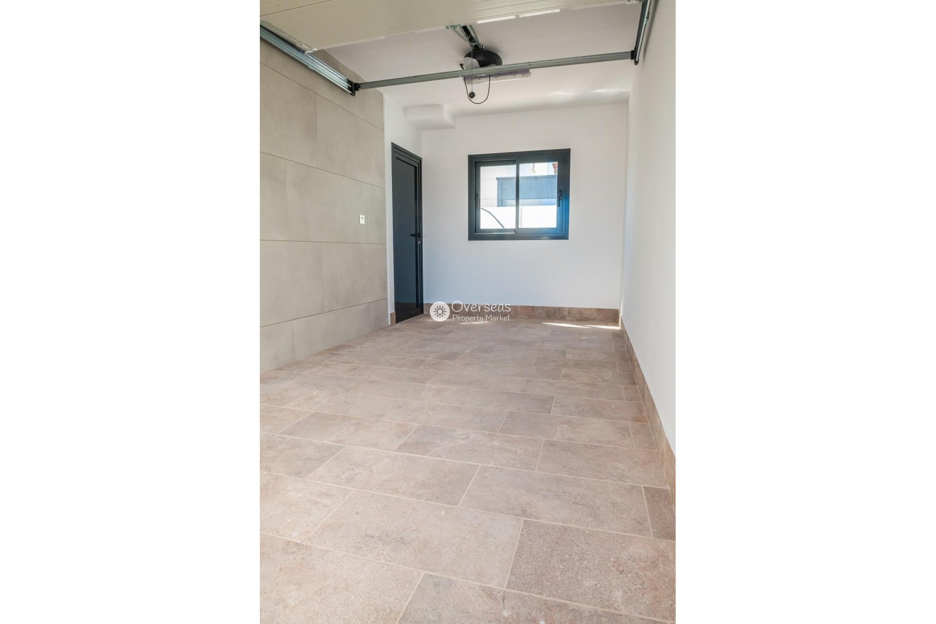 Obra nueva - Villa -
Los Alcazares