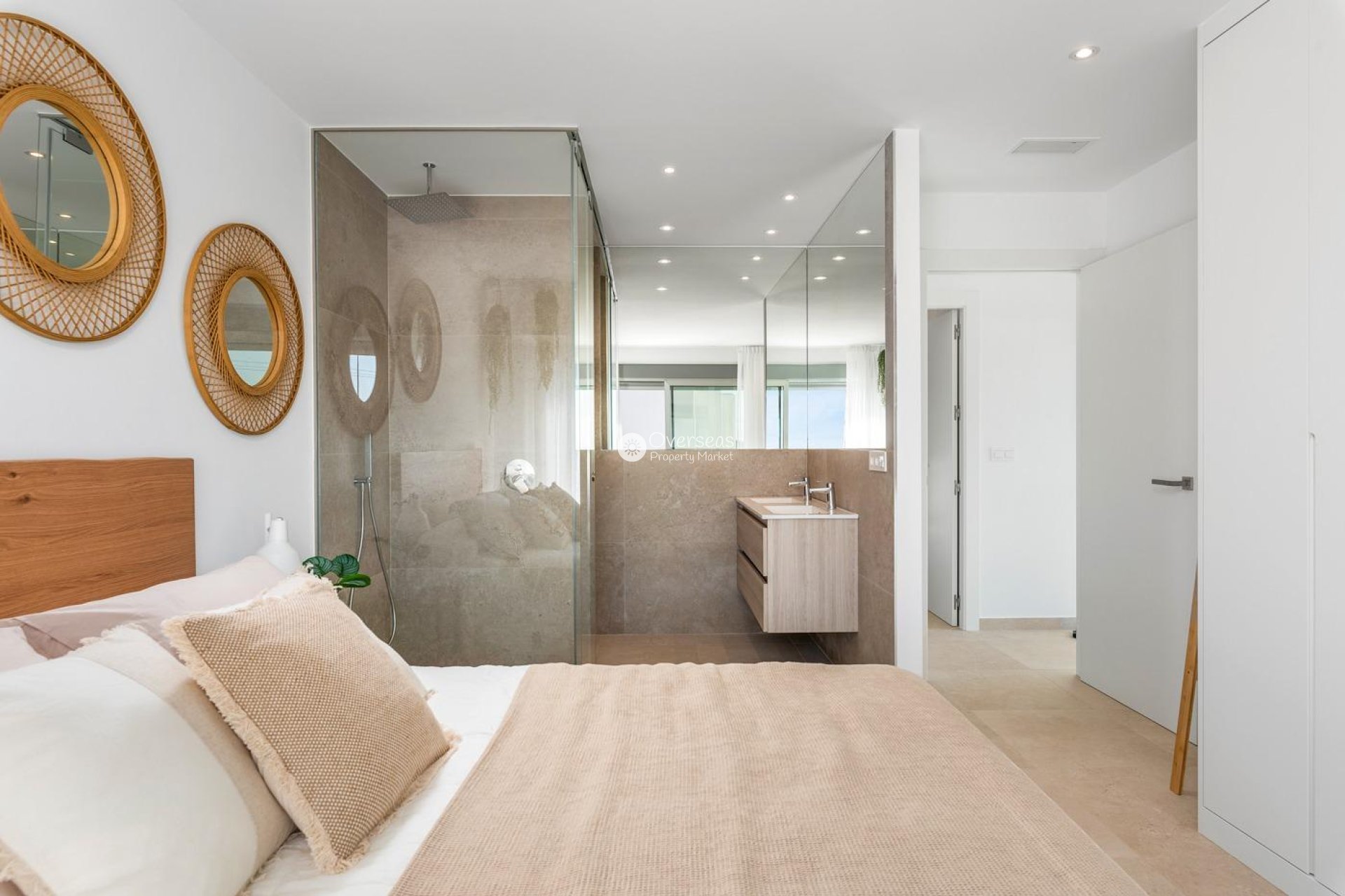 Obra nueva - Villa -
Los Alcazares