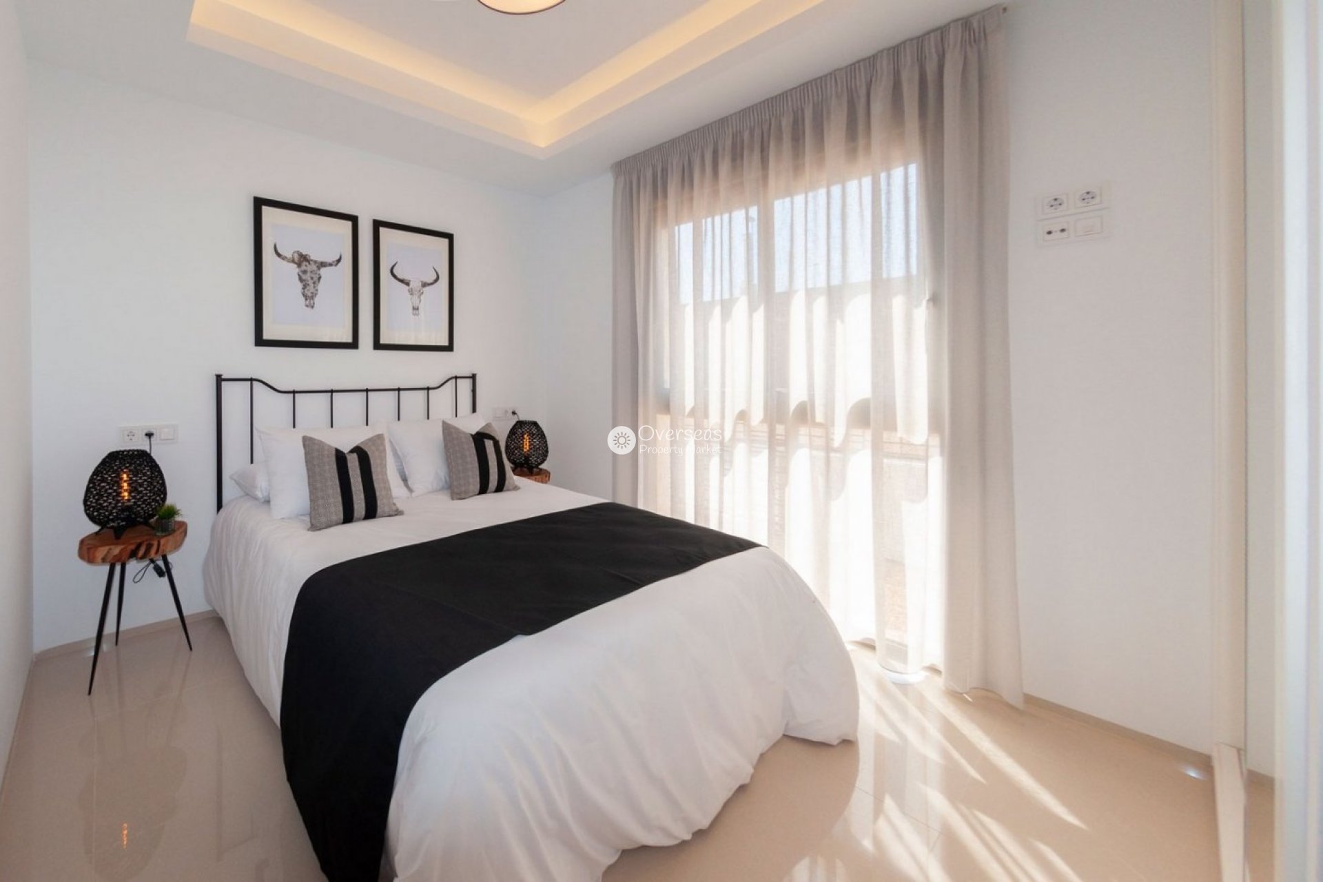 Obra nueva - Villa -
Los Alcazares