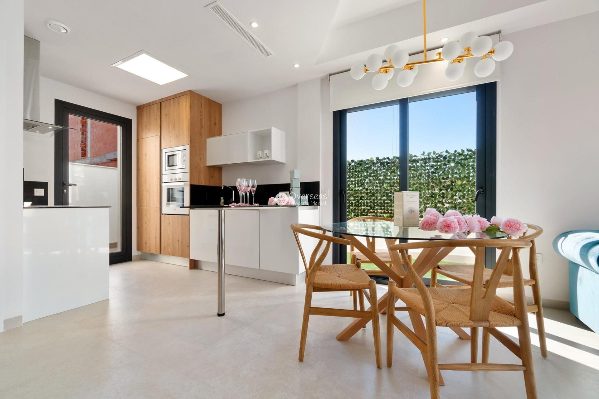 Obra nueva - Villa -
Los Montesinos