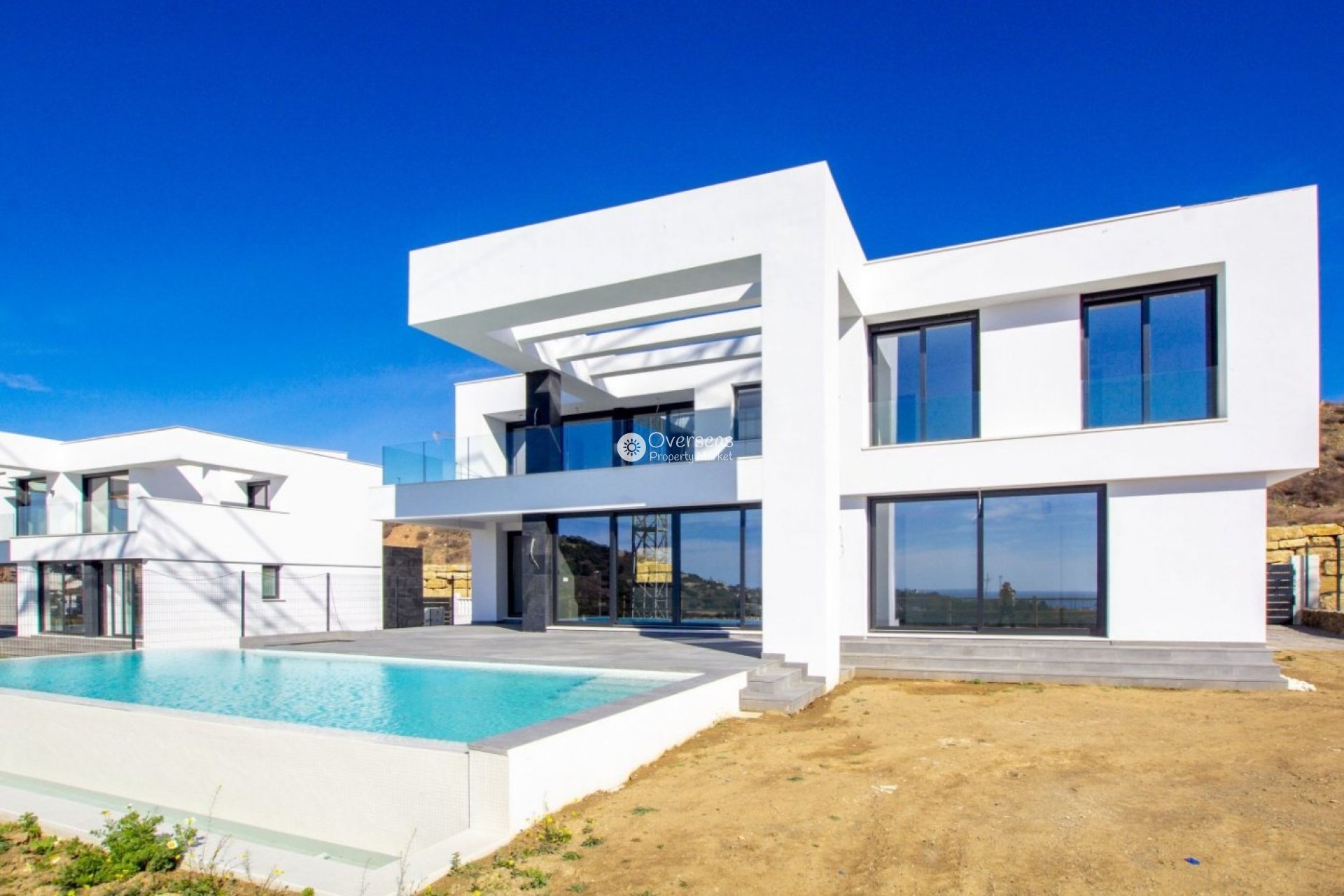 Obra nueva - Villa -
Málaga