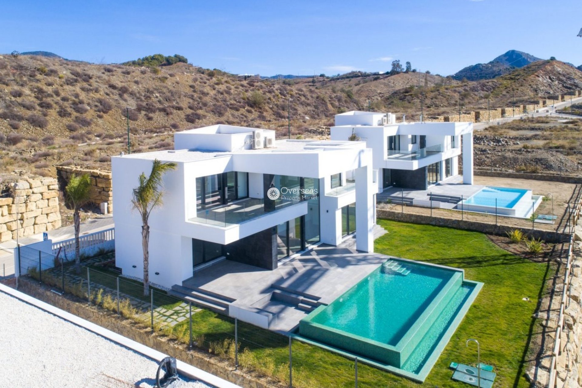 Obra nueva - Villa -
Málaga