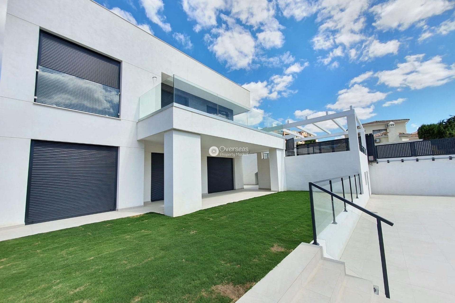 Obra nueva - Villa -
Manilva