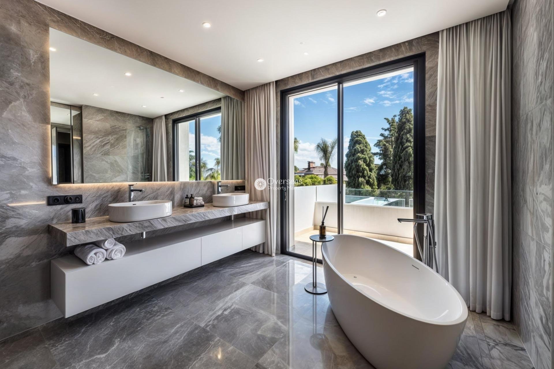 Obra nueva - Villa -
Marbella