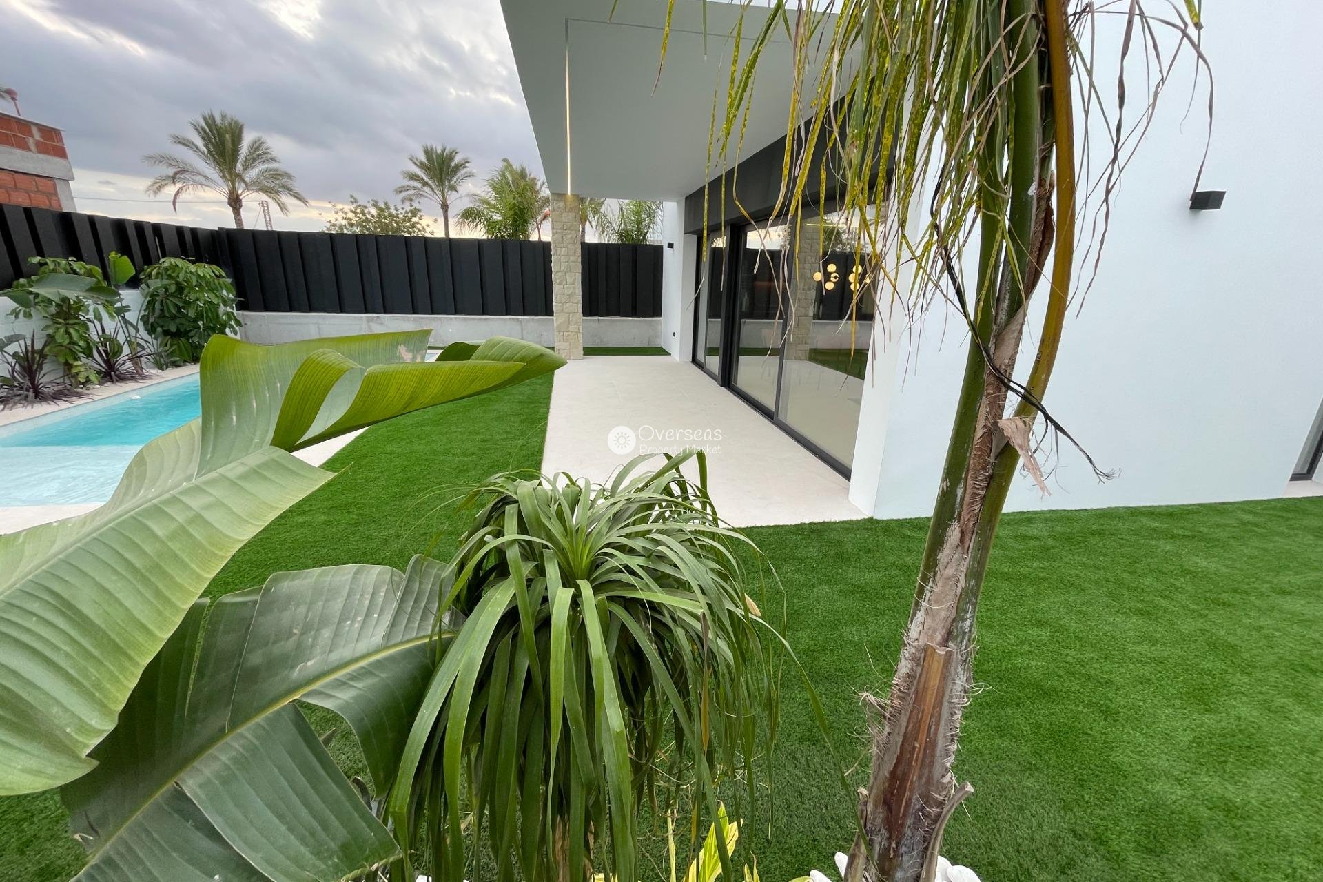 Obra nueva - Villa -
Molina De Segura