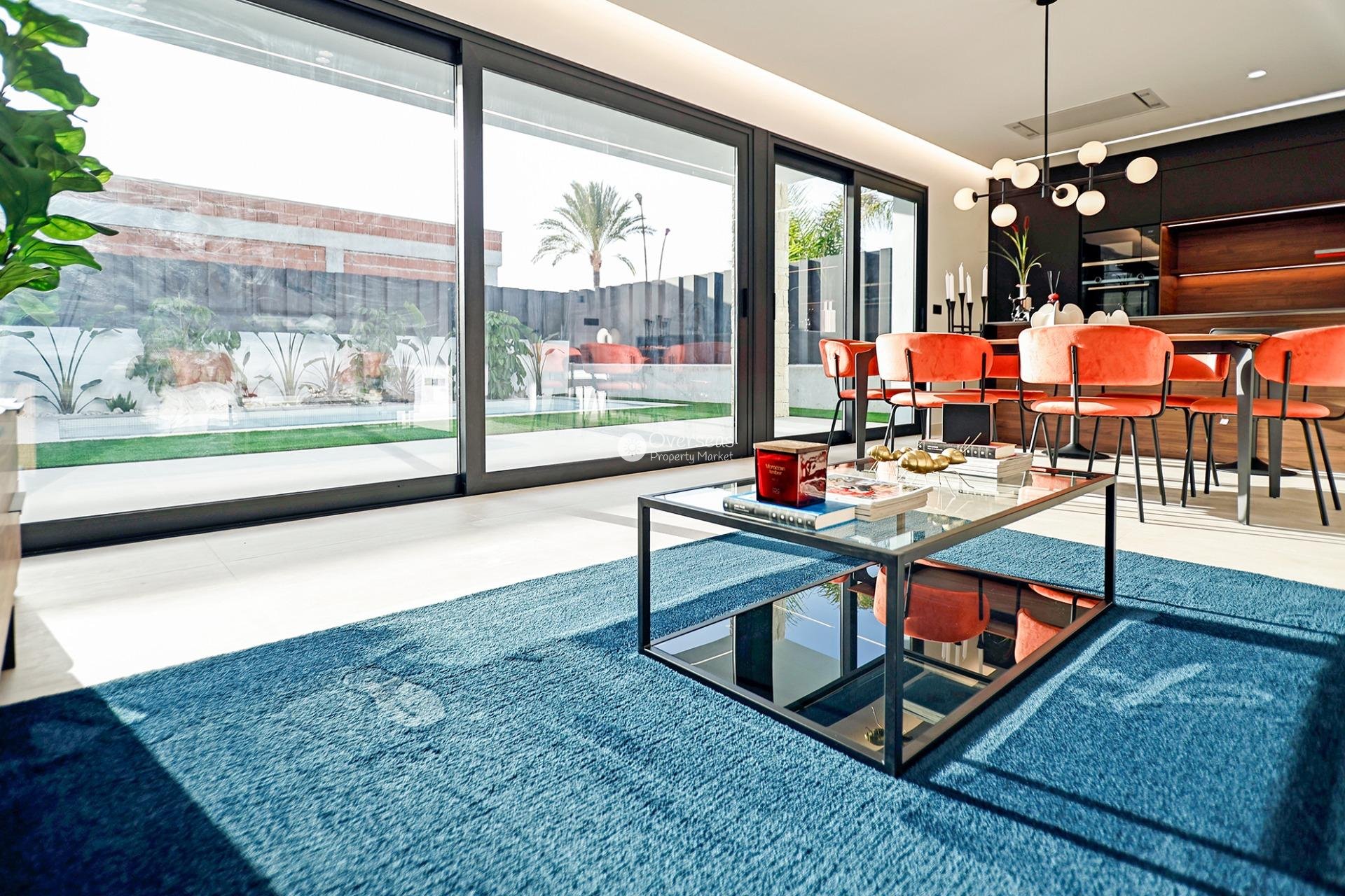 Obra nueva - Villa -
Molina De Segura