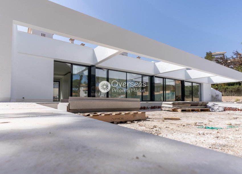 Obra nueva - Villa -
Orihuela Costa - Las Filipinas