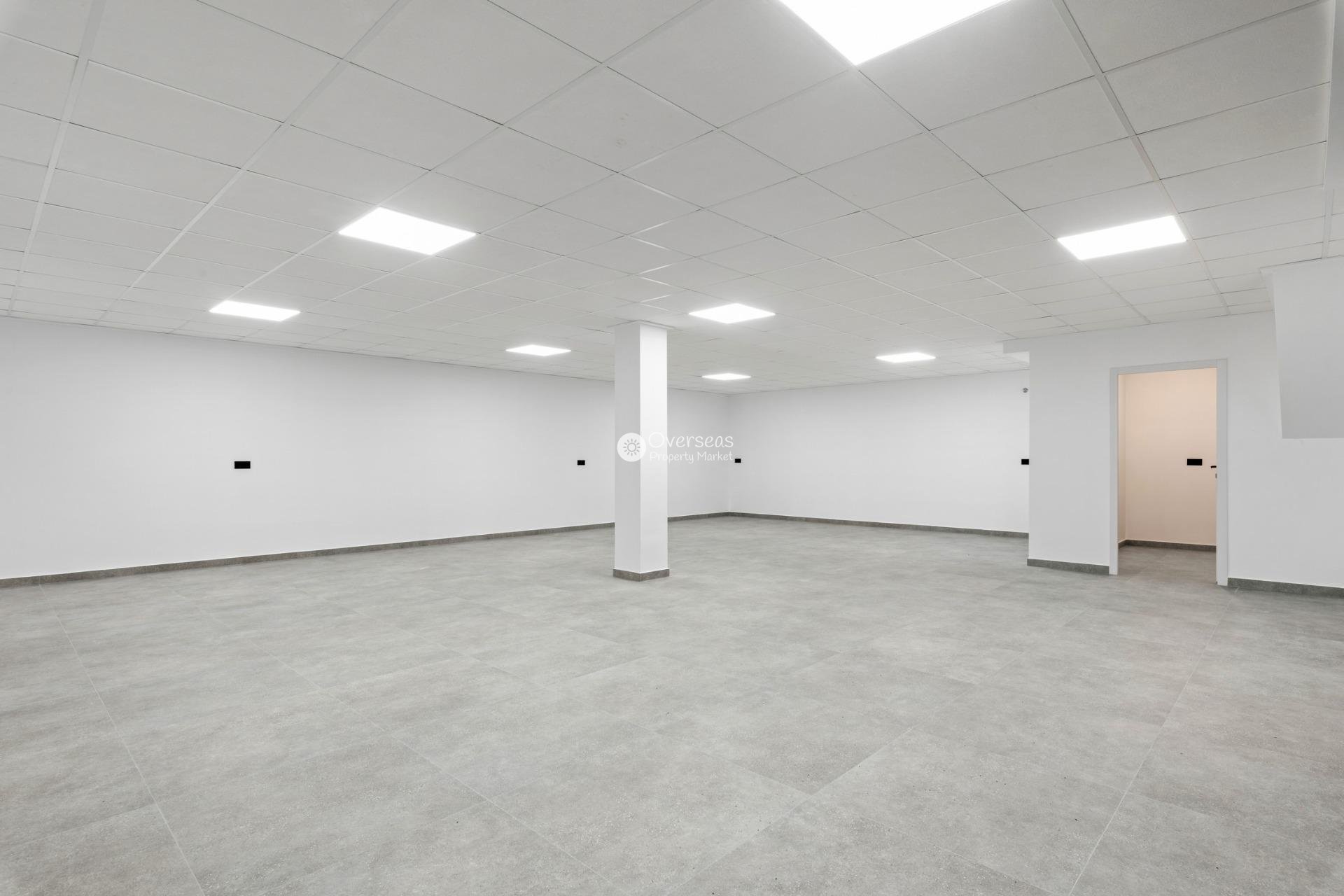 Obra nueva - Villa -
Orihuela Costa