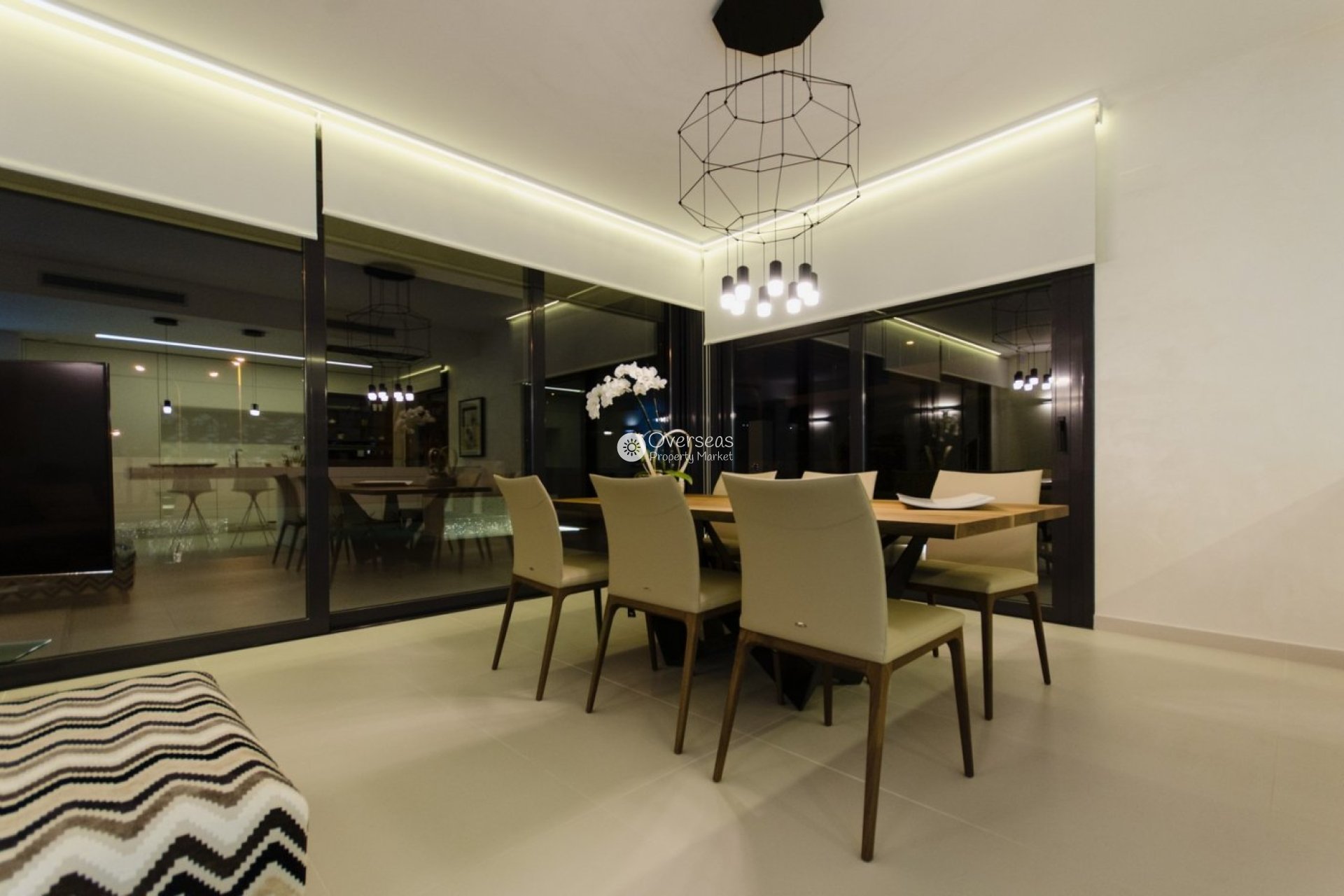 Obra nueva - Villa -
Orihuela Costa