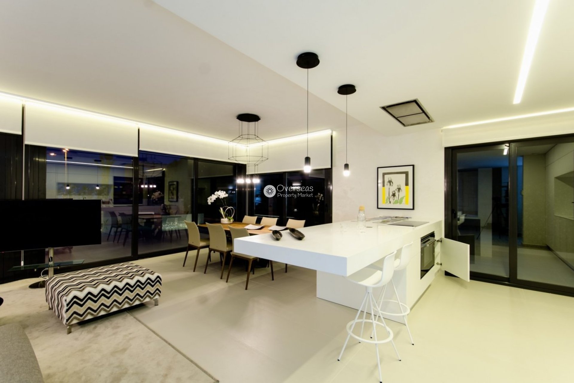 Obra nueva - Villa -
Orihuela Costa