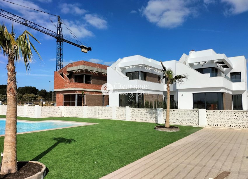 Obra nueva - Villa -
Pilar de la Horadada - Lo Romero Golf