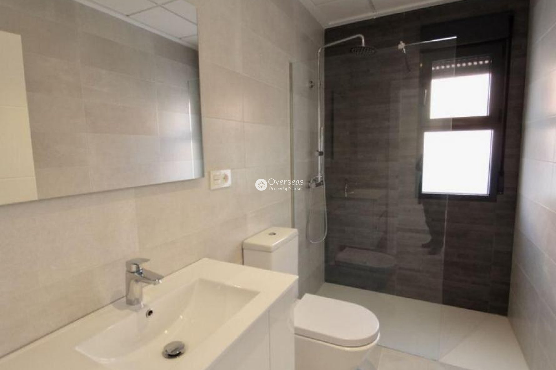 Obra nueva - Villa -
Pinoso - Lel