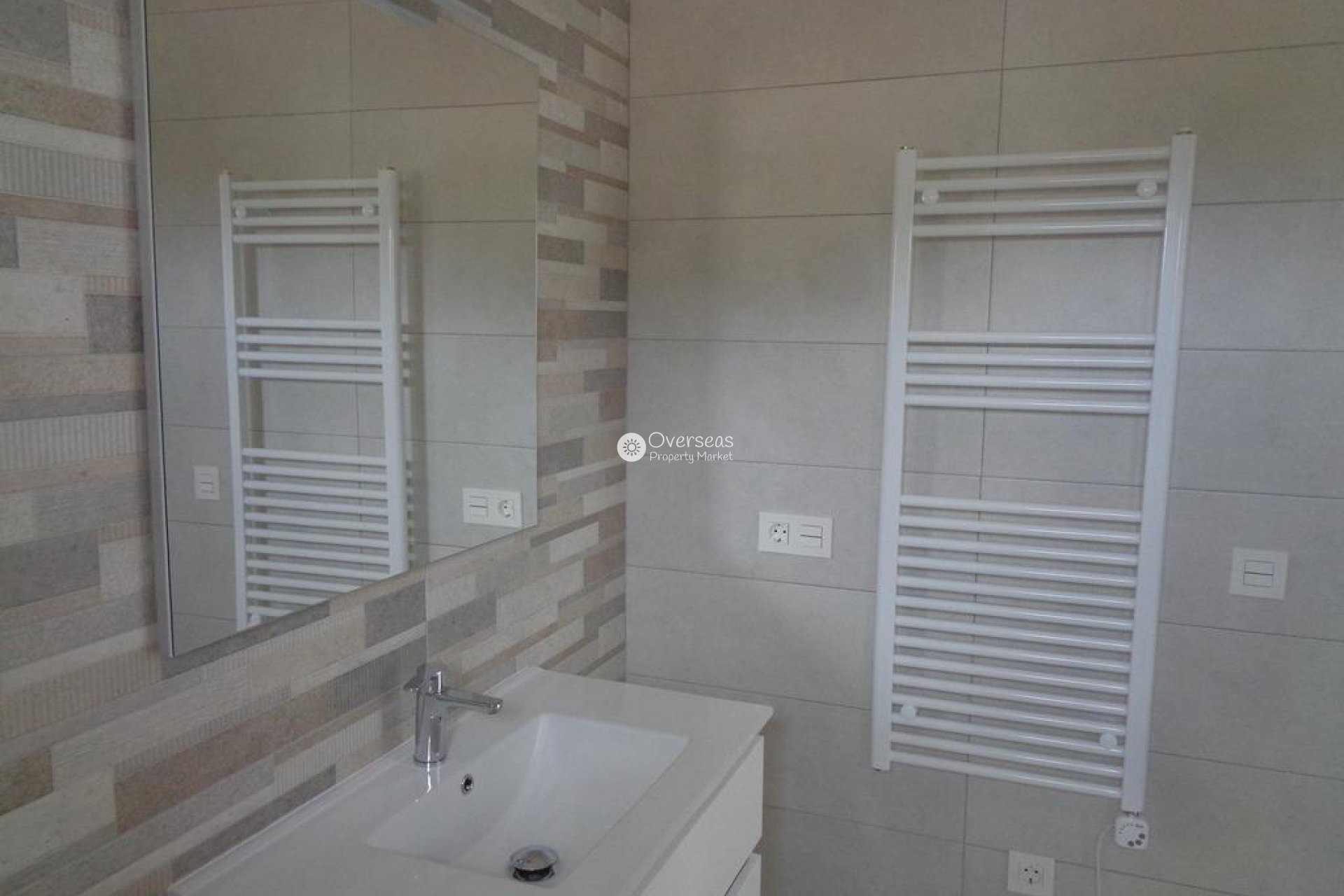 Obra nueva - Villa -
Pinoso