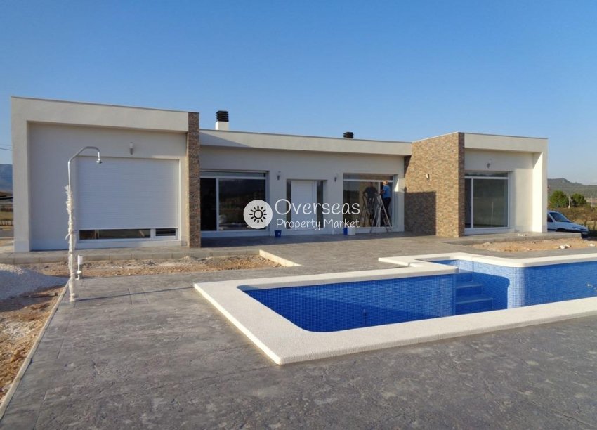 Obra nueva - Villa -
Pinoso