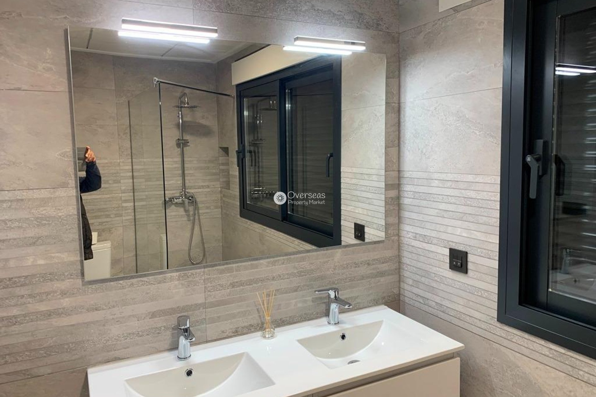 Obra nueva - Villa -
Pinoso