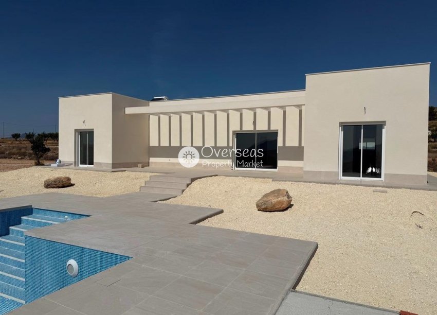 Obra nueva - Villa -
Pinoso