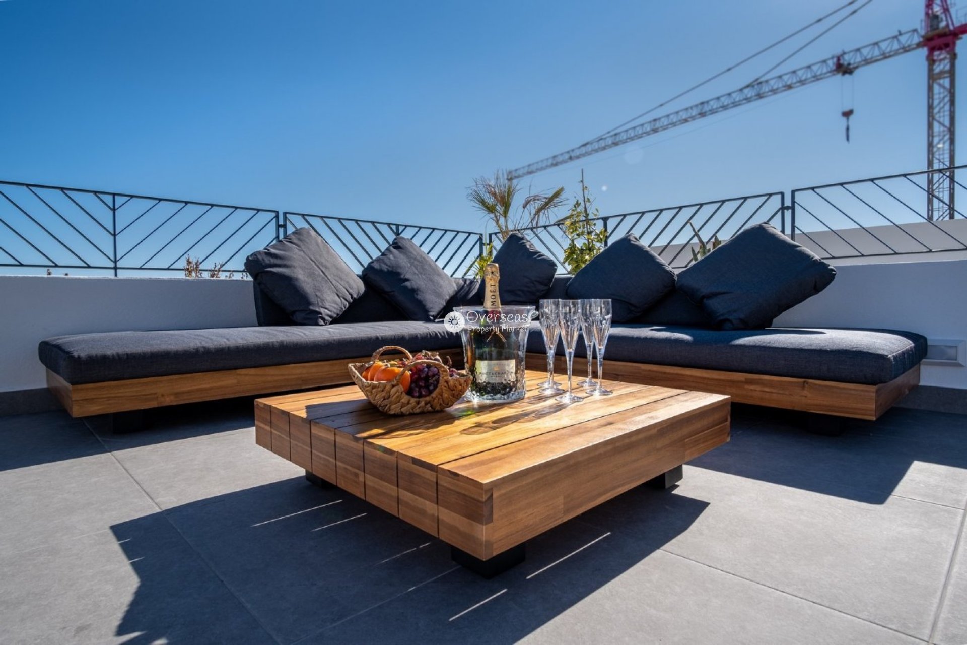 Obra nueva - Villa -
Polop