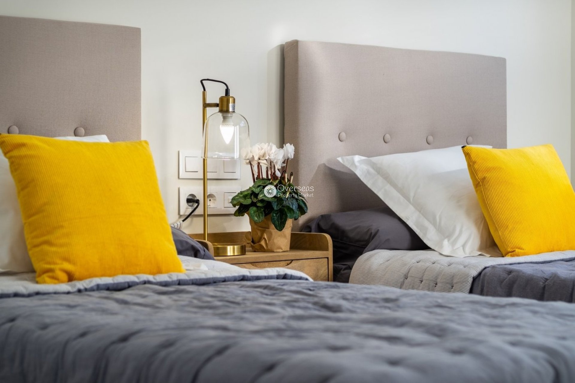 Obra nueva - Villa -
Polop