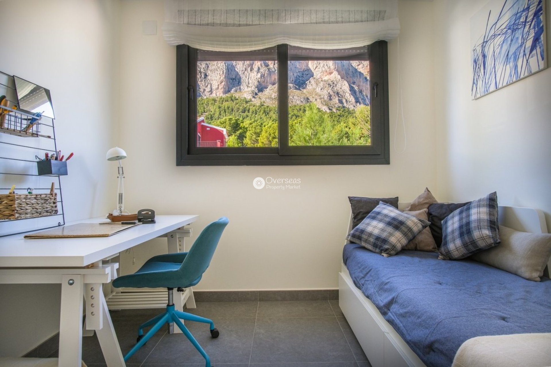 Obra nueva - Villa -
Polop