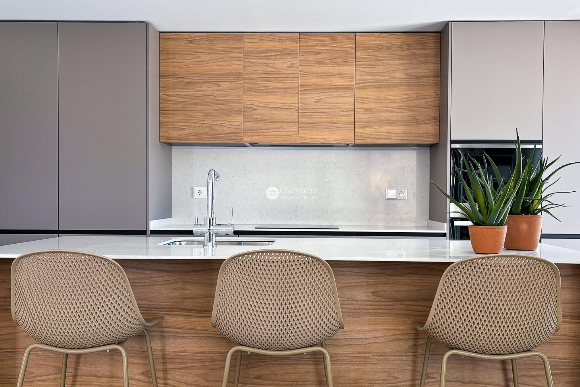 Obra nueva - Villa -
Polop